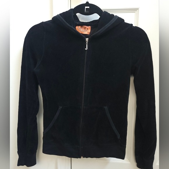 Juicy Couture Vintage Velour Zip Up Sweatshirt in Black - Picture 1 of 5